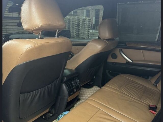 Чорний БМВ Х5, об'ємом двигуна 4 л та пробігом 420 тис. км за 3500 $, фото 1 на Automoto.ua