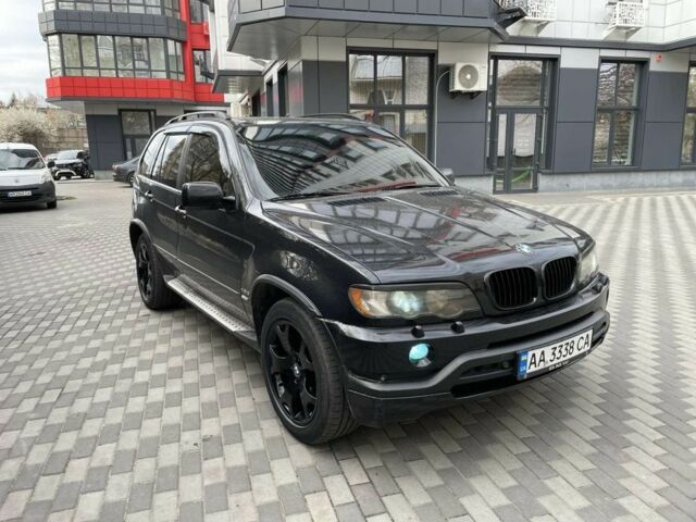 Черный БМВ Х5, объемом двигателя 4.6 л и пробегом 300 тыс. км за 7000 $, фото 1 на Automoto.ua