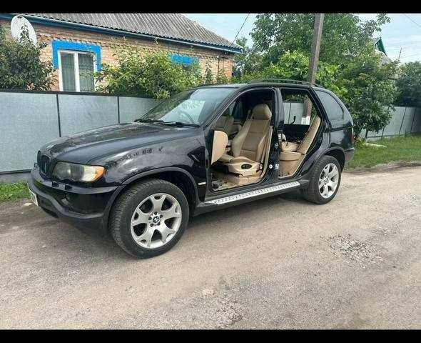 Чорний БМВ Х5, об'ємом двигуна 3 л та пробігом 312 тис. км за 3200 $, фото 18 на Automoto.ua