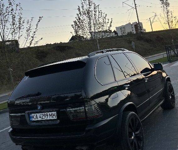 Черный БМВ Х5, объемом двигателя 4.4 л и пробегом 295 тыс. км за 7000 $, фото 4 на Automoto.ua