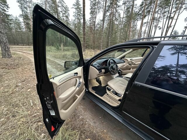 Чорний БМВ Х5, об'ємом двигуна 3 л та пробігом 480 тис. км за 5600 $, фото 15 на Automoto.ua