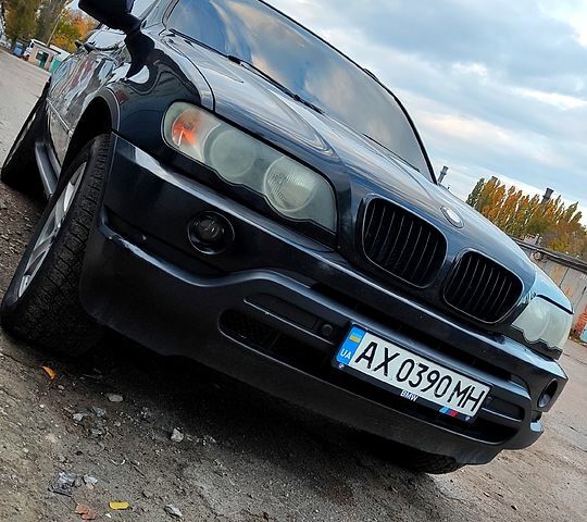 Черный БМВ Х5, объемом двигателя 2.9 л и пробегом 200 тыс. км за 8000 $, фото 7 на Automoto.ua