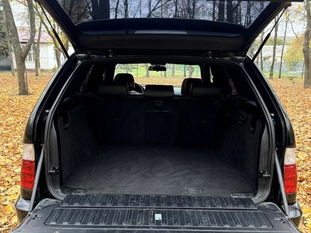 Черный БМВ Х5, объемом двигателя 3 л и пробегом 238 тыс. км за 5500 $, фото 11 на Automoto.ua