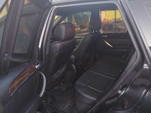 Черный БМВ Х5, объемом двигателя 2.9 л и пробегом 439 тыс. км за 9200 $, фото 4 на Automoto.ua