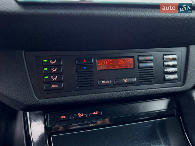 Черный БМВ Х5, объемом двигателя 3 л и пробегом 400 тыс. км за 8700 $, фото 62 на Automoto.ua