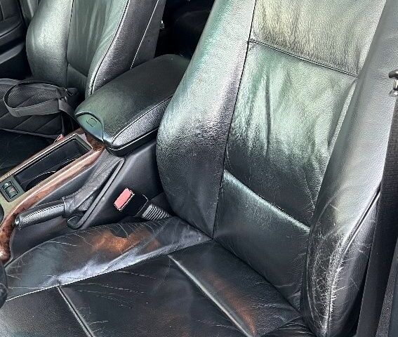 Черный БМВ Х5, объемом двигателя 4.4 л и пробегом 295 тыс. км за 7000 $, фото 9 на Automoto.ua