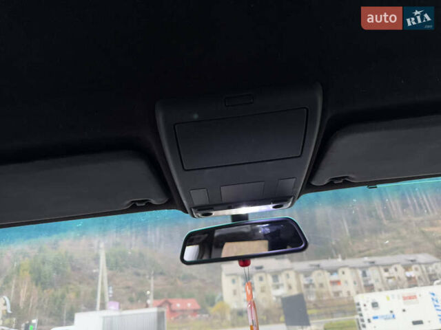 Черный БМВ Х5, объемом двигателя 3 л и пробегом 400 тыс. км за 8700 $, фото 61 на Automoto.ua