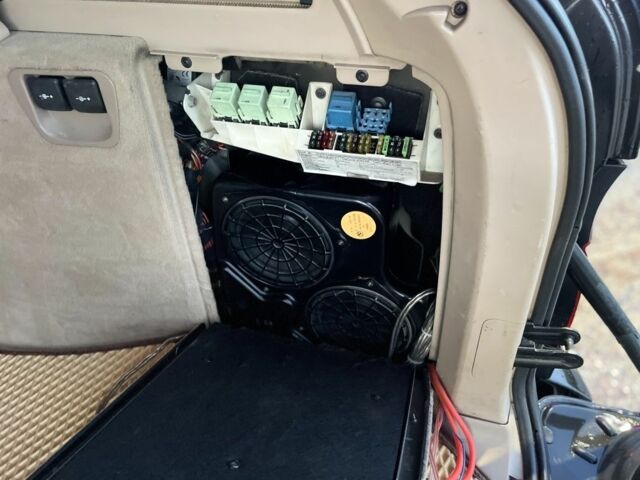 Черный БМВ Х5, объемом двигателя 3 л и пробегом 433 тыс. км за 4100 $, фото 14 на Automoto.ua