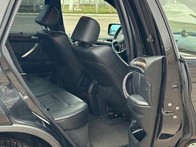 Черный БМВ Х5, объемом двигателя 3 л и пробегом 300 тыс. км за 5700 $, фото 17 на Automoto.ua