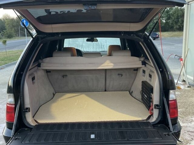 Черный БМВ Х5, объемом двигателя 3 л и пробегом 433 тыс. км за 4100 $, фото 16 на Automoto.ua