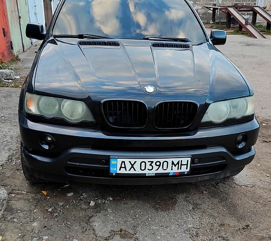 Черный БМВ Х5, объемом двигателя 2.9 л и пробегом 200 тыс. км за 8000 $, фото 1 на Automoto.ua