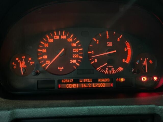 Черный БМВ Х5, объемом двигателя 3 л и пробегом 433 тыс. км за 4100 $, фото 4 на Automoto.ua