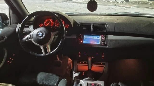 Черный БМВ Х5, объемом двигателя 3 л и пробегом 230 тыс. км за 2838 $, фото 7 на Automoto.ua