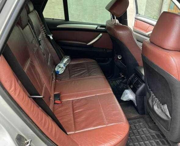 Чорний БМВ Х5, об'ємом двигуна 3 л та пробігом 312 тис. км за 3200 $, фото 14 на Automoto.ua