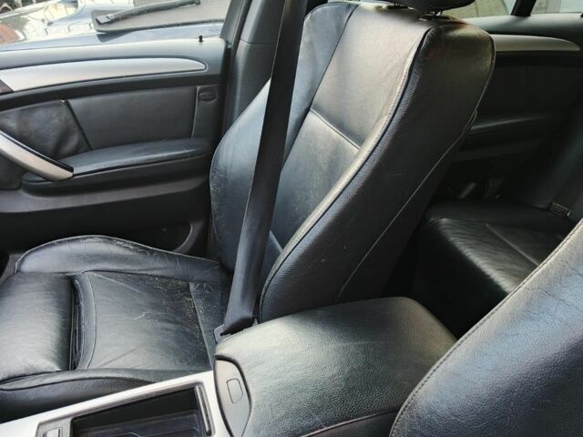 Черный БМВ Х5, объемом двигателя 3 л и пробегом 330 тыс. км за 6000 $, фото 14 на Automoto.ua