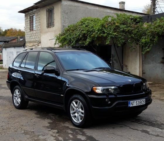 Черный БМВ Х5, объемом двигателя 3 л и пробегом 300 тыс. км за 4800 $, фото 2 на Automoto.ua