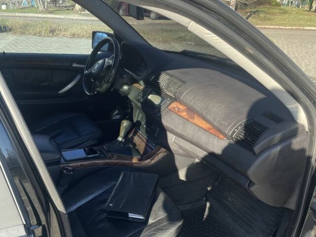 Черный БМВ Х5, объемом двигателя 3 л и пробегом 300 тыс. км за 8900 $, фото 5 на Automoto.ua