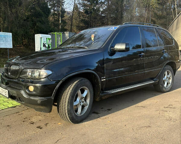 Черный БМВ Х5, объемом двигателя 4.4 л и пробегом 333 тыс. км за 9999 $, фото 4 на Automoto.ua