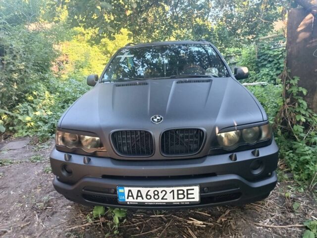 Чорний БМВ Х5, об'ємом двигуна 4.6 л та пробігом 111 тис. км за 5000 $, фото 1 на Automoto.ua