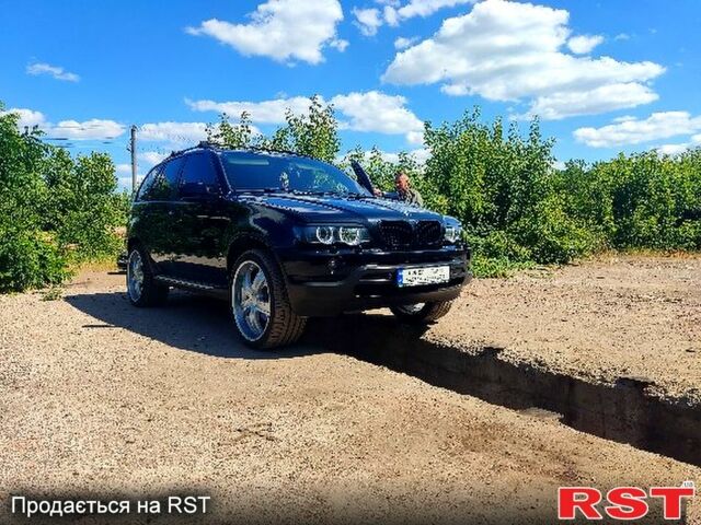 Черный БМВ Х5, объемом двигателя 2.9 л и пробегом 0 тыс. км за 12800 $, фото 2 на Automoto.ua