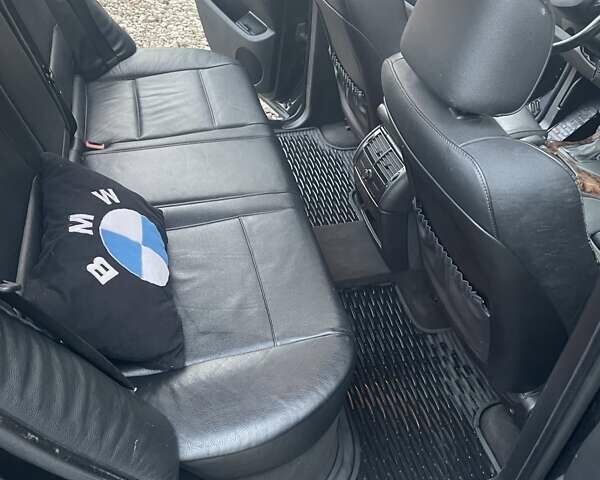 Черный БМВ Х5, объемом двигателя 3 л и пробегом 378 тыс. км за 12000 $, фото 16 на Automoto.ua