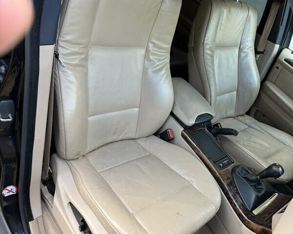 Чорний БМВ Х5, об'ємом двигуна 2.93 л та пробігом 391 тис. км за 7950 $, фото 8 на Automoto.ua