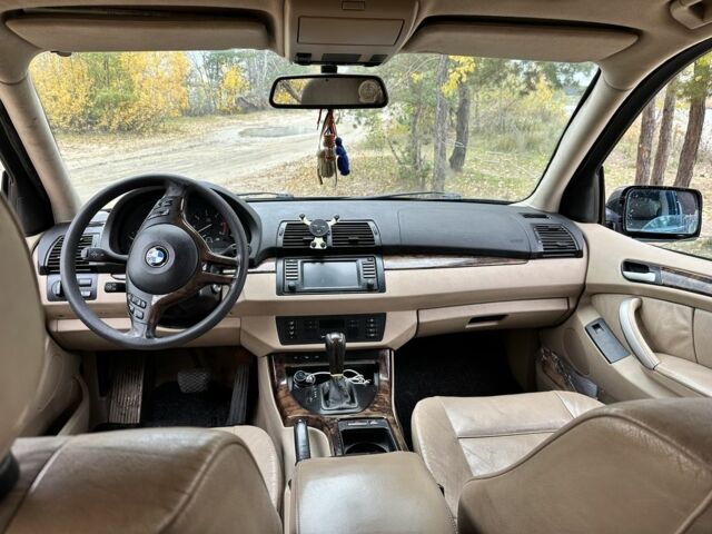 Чорний БМВ Х5, об'ємом двигуна 3 л та пробігом 360 тис. км за 5000 $, фото 7 на Automoto.ua