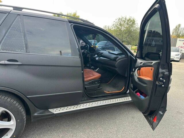 Черный БМВ Х5, объемом двигателя 3 л и пробегом 200 тыс. км за 9900 $, фото 9 на Automoto.ua