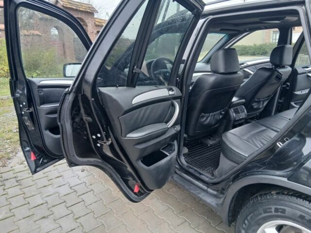 Черный БМВ Х5, объемом двигателя 3 л и пробегом 260 тыс. км за 4700 $, фото 18 на Automoto.ua