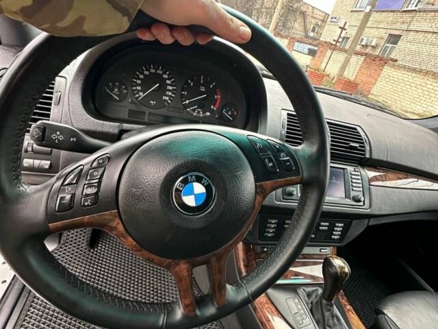 Черный БМВ Х5, объемом двигателя 3 л и пробегом 300 тыс. км за 5700 $, фото 13 на Automoto.ua