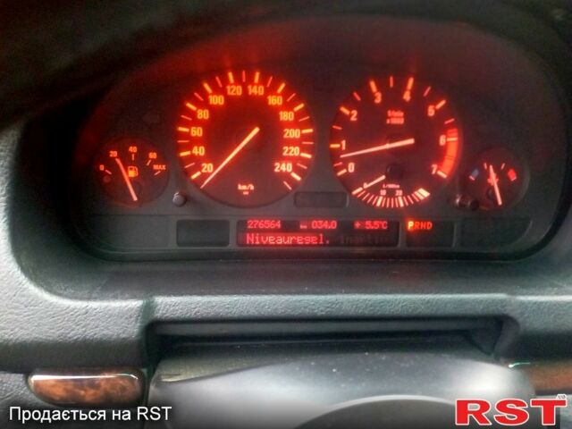 Черный БМВ Х5, объемом двигателя 4.4 л и пробегом 276 тыс. км за 9200 $, фото 6 на Automoto.ua