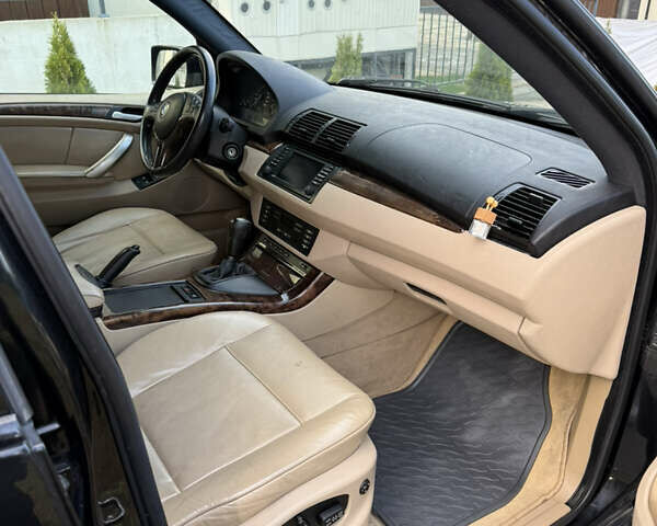 Чорний БМВ Х5, об'ємом двигуна 2.93 л та пробігом 391 тис. км за 7950 $, фото 7 на Automoto.ua