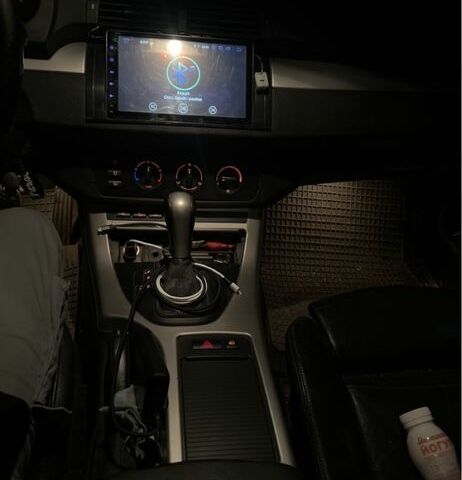 Чорний БМВ Х5, об'ємом двигуна 0 л та пробігом 515 тис. км за 4900 $, фото 4 на Automoto.ua