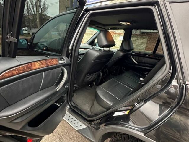 Черный БМВ Х5, объемом двигателя 3 л и пробегом 300 тыс. км за 5700 $, фото 15 на Automoto.ua