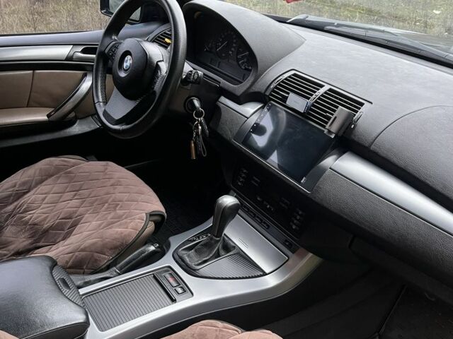 Черный БМВ Х5, объемом двигателя 3 л и пробегом 435 тыс. км за 12500 $, фото 15 на Automoto.ua
