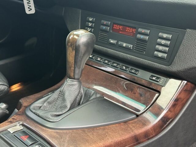 Черный БМВ Х5, объемом двигателя 4.4 л и пробегом 265 тыс. км за 11500 $, фото 16 на Automoto.ua