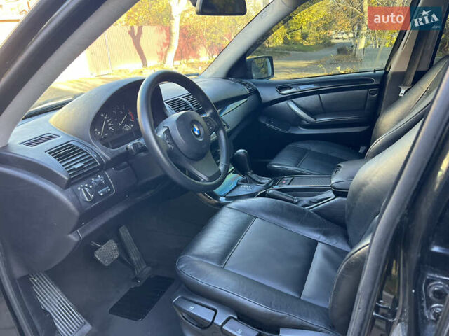 Черный БМВ Х5, объемом двигателя 2.99 л и пробегом 423 тыс. км за 10500 $, фото 18 на Automoto.ua