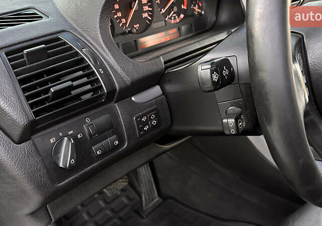 Черный БМВ Х5, объемом двигателя 2.99 л и пробегом 315 тыс. км за 12999 $, фото 39 на Automoto.ua