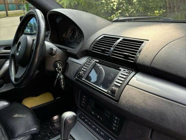 Черный БМВ Х5, объемом двигателя 3 л и пробегом 330 тыс. км за 9200 $, фото 13 на Automoto.ua