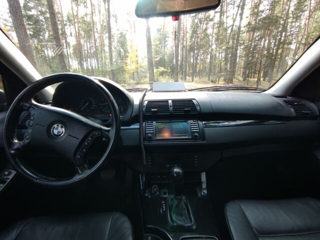 Черный БМВ Х5, объемом двигателя 3 л и пробегом 350 тыс. км за 5500 $, фото 12 на Automoto.ua