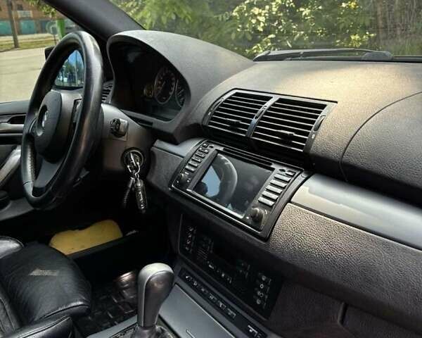 Черный БМВ Х5, объемом двигателя 3 л и пробегом 330 тыс. км за 9200 $, фото 12 на Automoto.ua