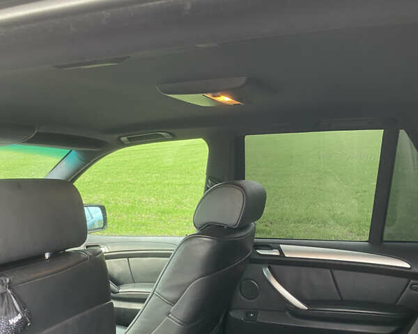 Черный БМВ Х5, объемом двигателя 2.99 л и пробегом 244 тыс. км за 12000 $, фото 13 на Automoto.ua