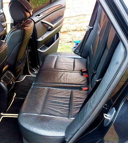 Черный БМВ Х5, объемом двигателя 3 л и пробегом 260 тыс. км за 9600 $, фото 3 на Automoto.ua