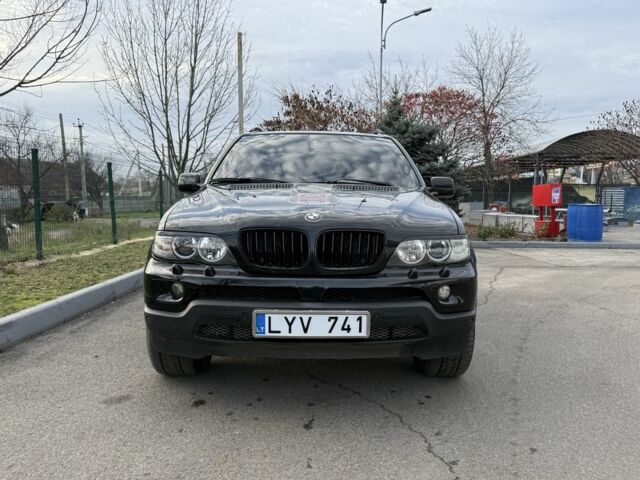 Черный БМВ Х5, объемом двигателя 3 л и пробегом 305 тыс. км за 10000 $, фото 1 на Automoto.ua