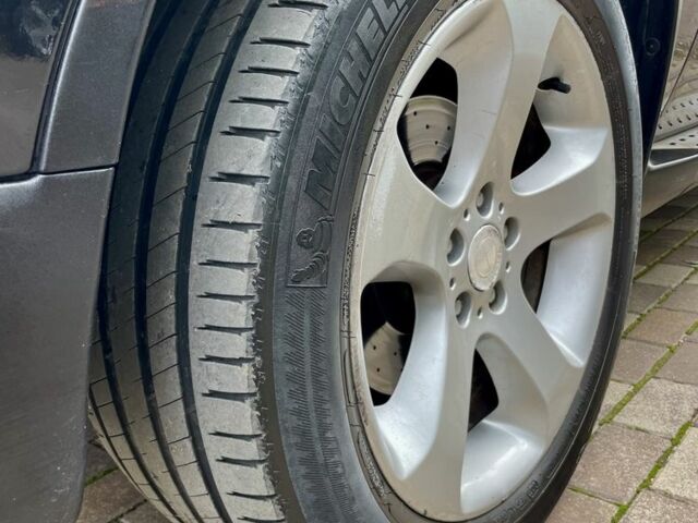 Чорний БМВ Х5, об'ємом двигуна 3 л та пробігом 340 тис. км за 9900 $, фото 12 на Automoto.ua