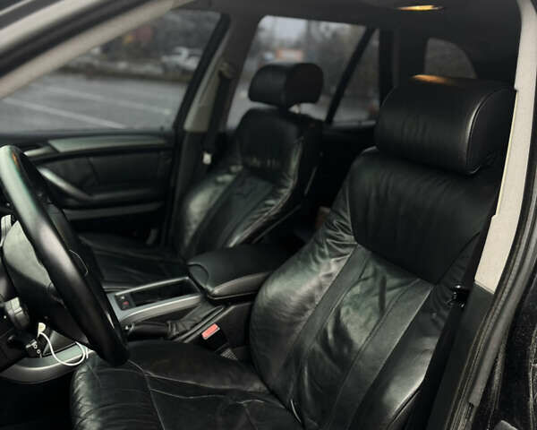 Черный БМВ Х5, объемом двигателя 4.4 л и пробегом 450 тыс. км за 7200 $, фото 13 на Automoto.ua