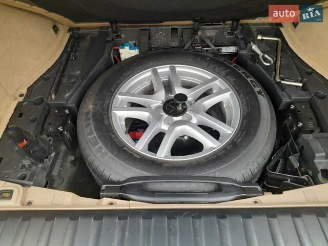 Чорний БМВ Х5, об'ємом двигуна 2.98 л та пробігом 193 тис. км за 6700 $, фото 27 на Automoto.ua