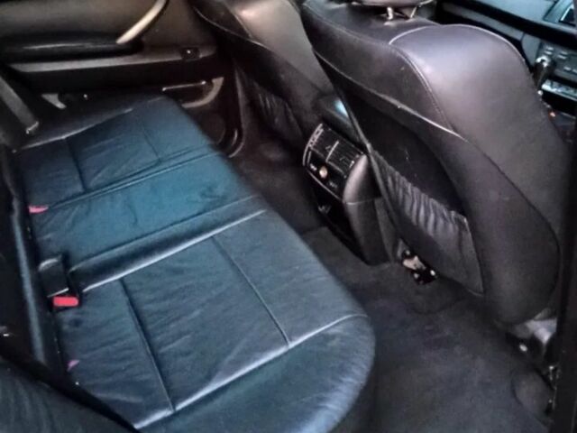 Чорний БМВ Х5, об'ємом двигуна 0 л та пробігом 230 тис. км за 4398 $, фото 6 на Automoto.ua