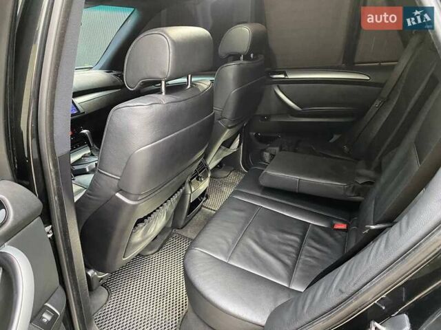 Черный БМВ Х5, объемом двигателя 3 л и пробегом 394 тыс. км за 11650 $, фото 41 на Automoto.ua