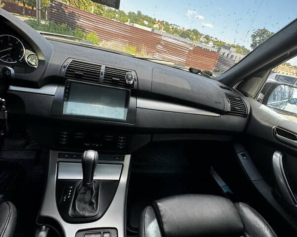 Чорний БМВ Х5, об'ємом двигуна 2.99 л та пробігом 306 тис. км за 12400 $, фото 20 на Automoto.ua